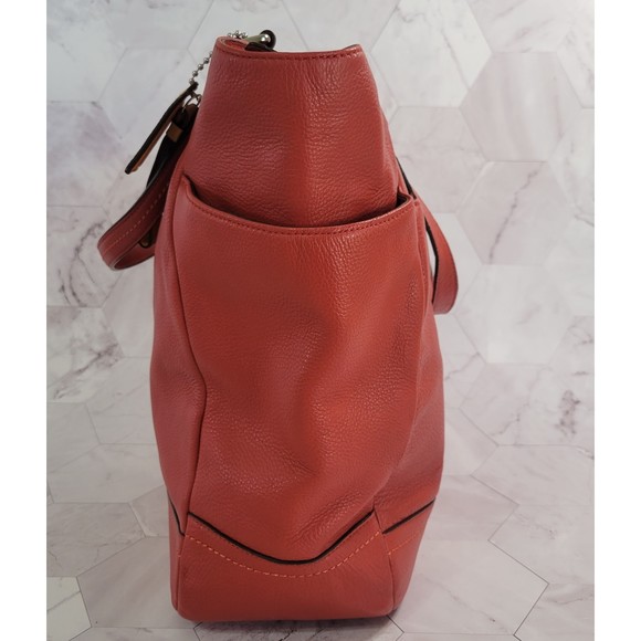 Coach Park Signature North South tote Vermillion Red leather - Picture 7 of 13